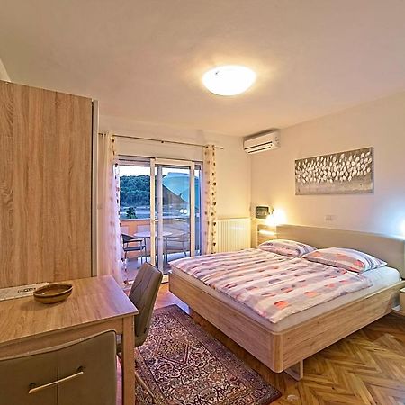 Studio Apartments Peric Rab Kampor Eksteriør bilde