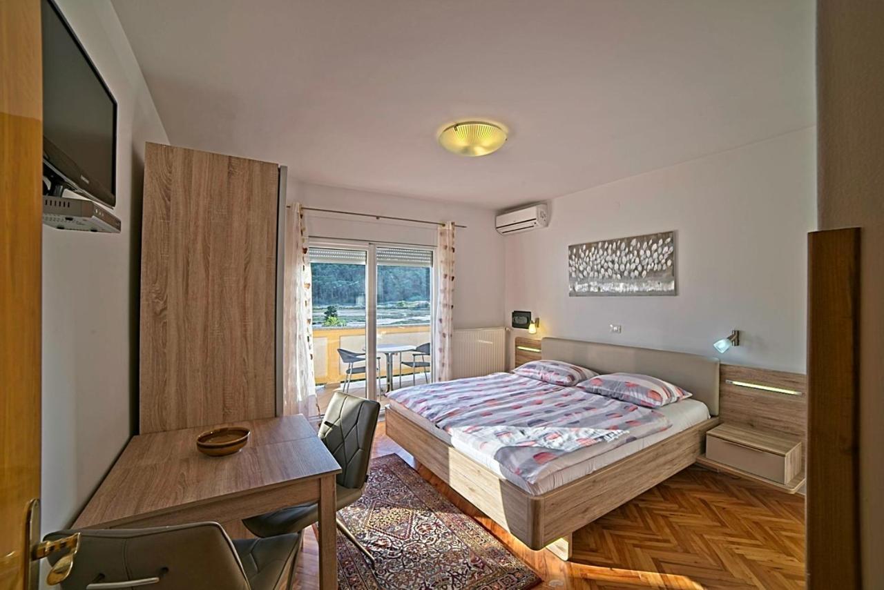 Studio Apartments Peric Rab Kampor Eksteriør bilde